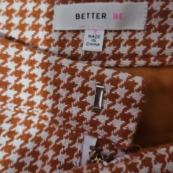 BETTER BE WOMAN SHORTS - Picture 2 of 6